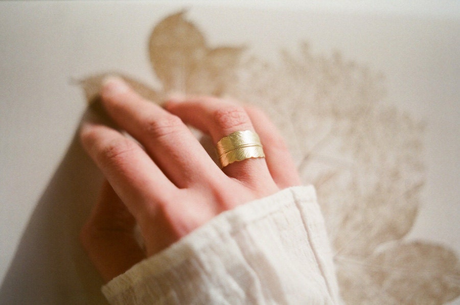 Golden brass adjustable feather ring. Woodland wedding, bridesmaid gifts