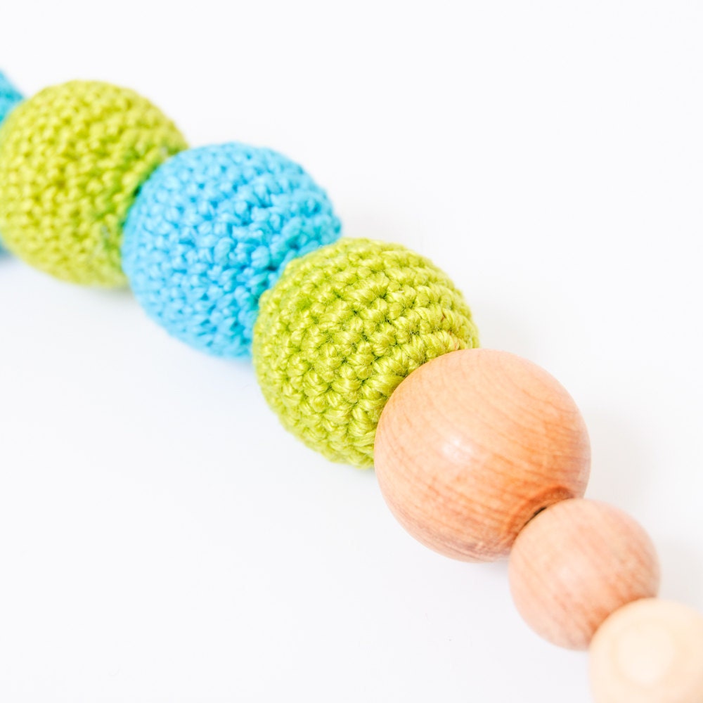 Crochet Beaded Pacifier Clip - raw wood and cotton - turquoise, apple green - KangarooCare