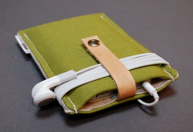 iPhone 4 Case / iPhone 3 Case / Padded Case / Fabric Case / iPhone iPod Touch Cover / Digital Camera / Cell Phone Case - Canvas Green