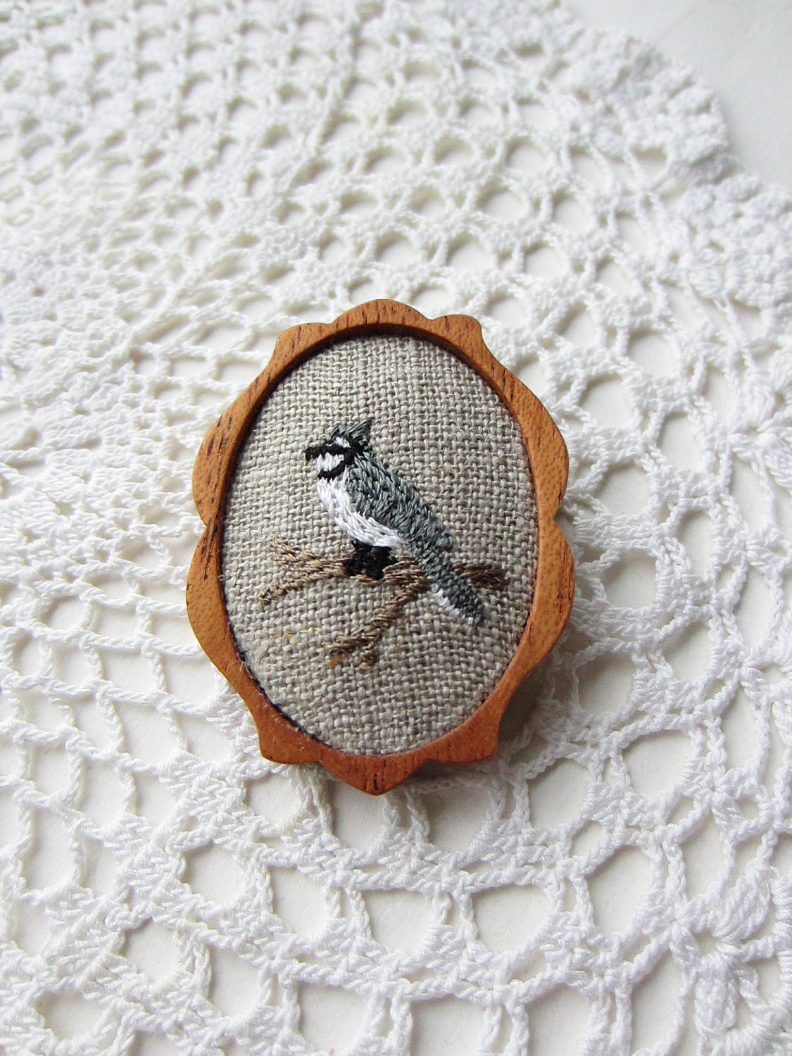 wooden brooch grey bird embroidery pin wood setting