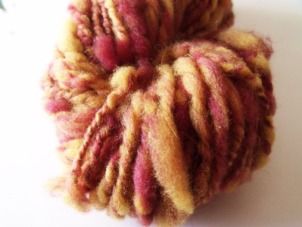 Hand Spun Merino Art Yarn in Scarlet and Gold