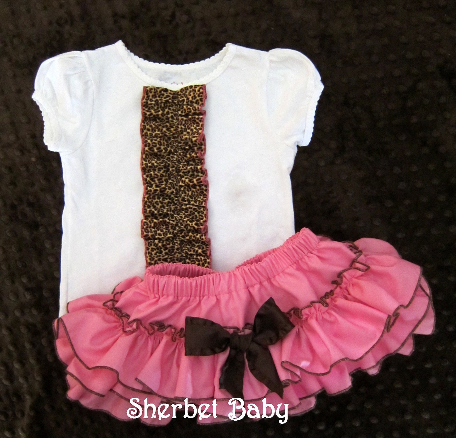 Sassy Pants Ruffle Diaper Cover with Ruffle Trimmed Shirt or Bodysuit Set Leopard Cheetah & Hot Pink
