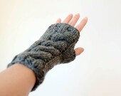 SALE Cable Knit Fingerless Gloves, in Heather Gray, Chunky Fingerless Gloves