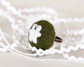 Ring, Felted Jewelry, Little Bear, White Bear. - JuliaWine