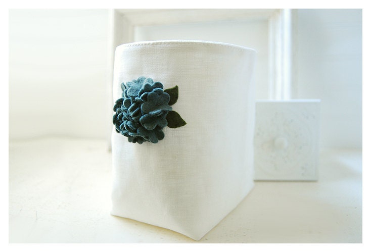 box white linen blue weddings decor shale Hydrangea flower Bin Wool felt Organizer Storage Basket Handmade tagt team Gift Wrap