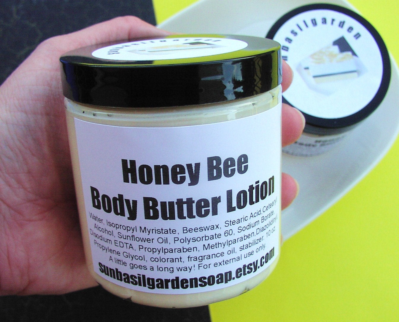 Body Butter Lotion - Honey Bee - 10 oz. LARGE Jar - NEW
