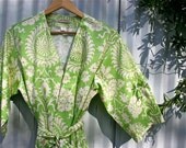 Plus Size Womens Robe. Dressing Gown. Wrap. Knee Length. Bali Gates.