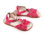 Vintage 1980s Saltwater Patent Pink Leather Sandals Women's size 4