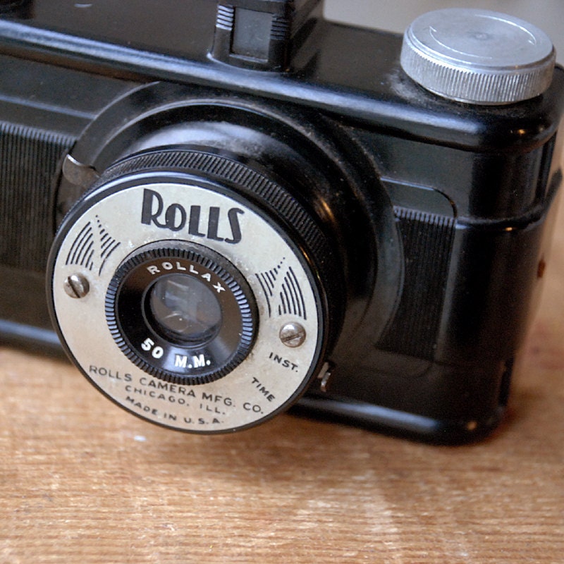 Vintage Bakelite Camera - Rolls Camera Mfg. Co. Chicago, Illinois Photo Master