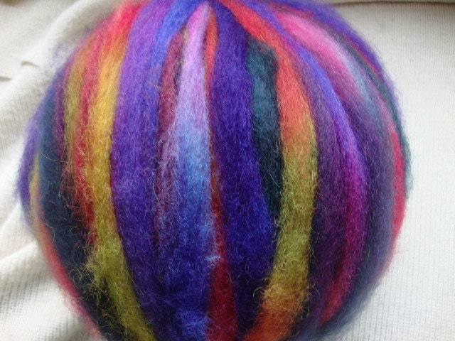 8 oz Coopworth Wool, Blended With White Pygora Goat Hair Fiber Roving 50, 50 Blend