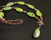 Sweet Bay in the Wind, Necklace chrysoprase copper and wirewrapped pendant with chain, front toggle copper