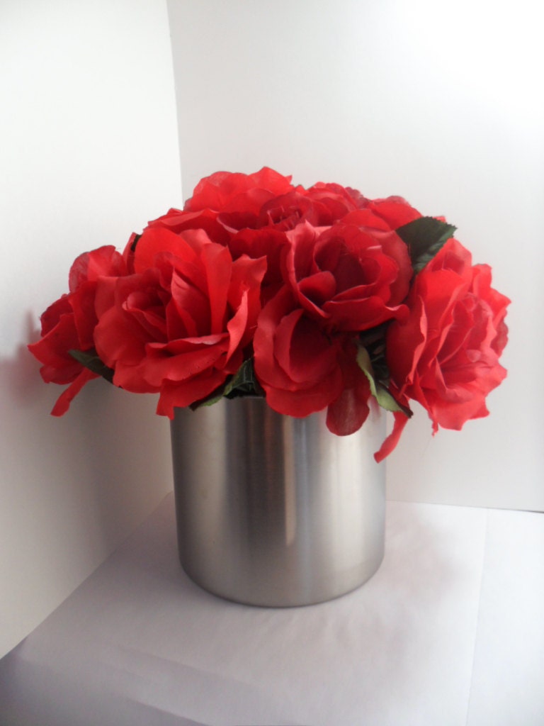 Luxury Red Rose Bouquet
