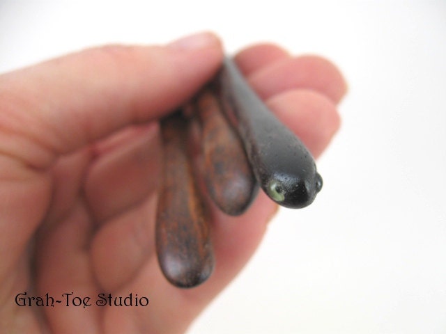 Snake Wood and Ebony Hair Sticks Set Grahtoe