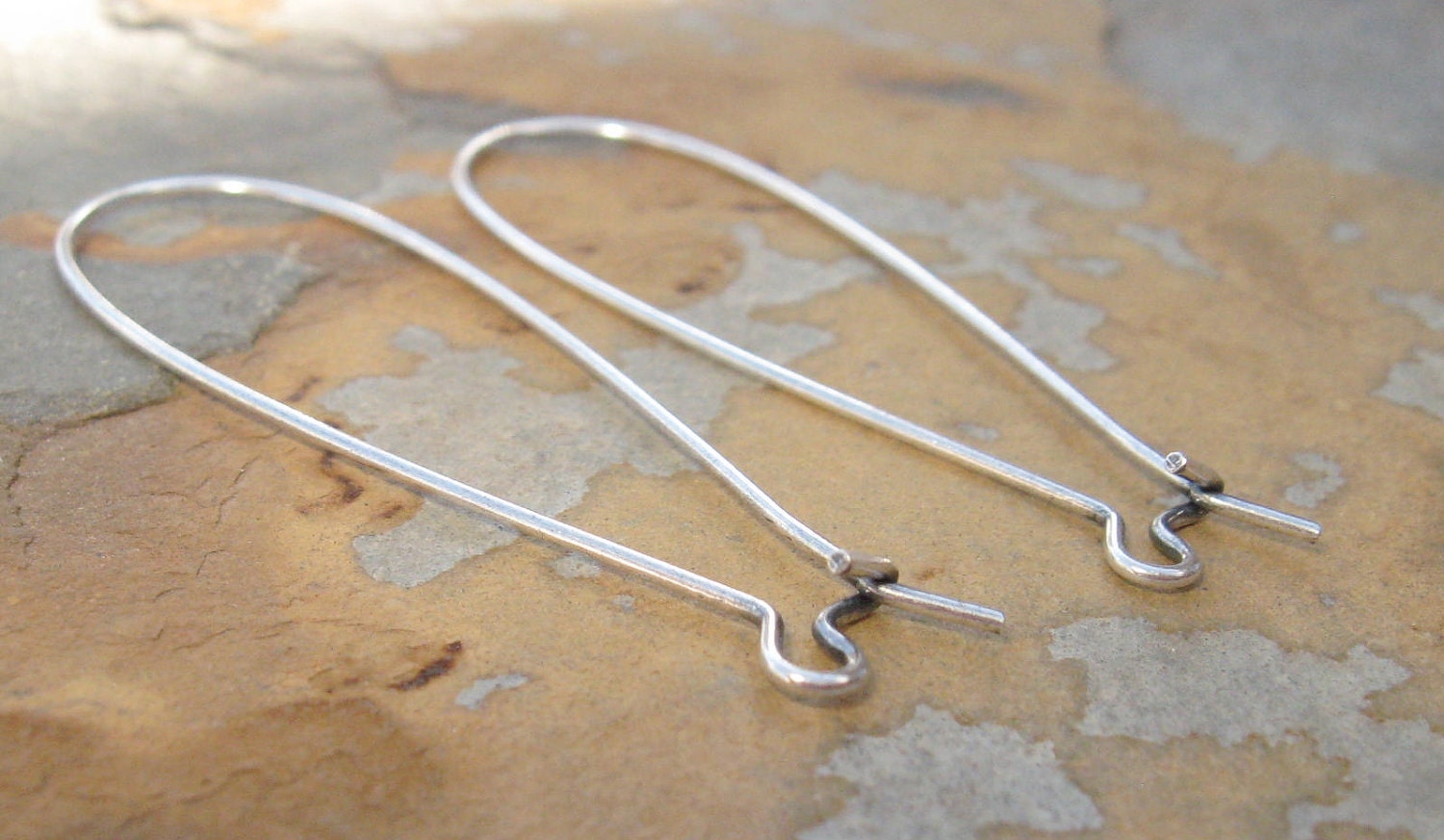 Trinity Brass 6 Antique Silver Kidney Earwire