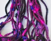 THINK PINK - Hardcore Art Yarn by Loop