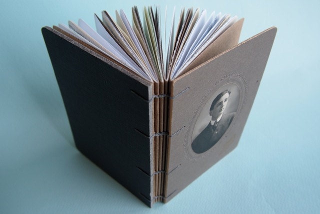 Book: Vintage Photo