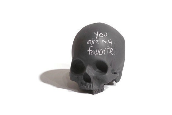 chalkboard skull in steely gray