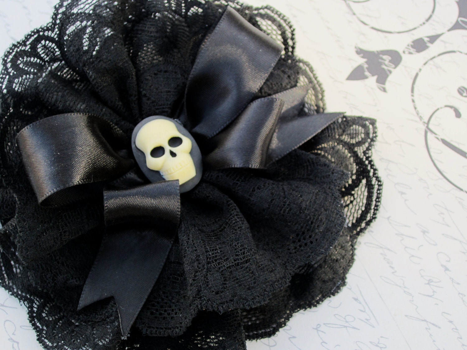 Black Lace Hair Clip- Gothic Lolita