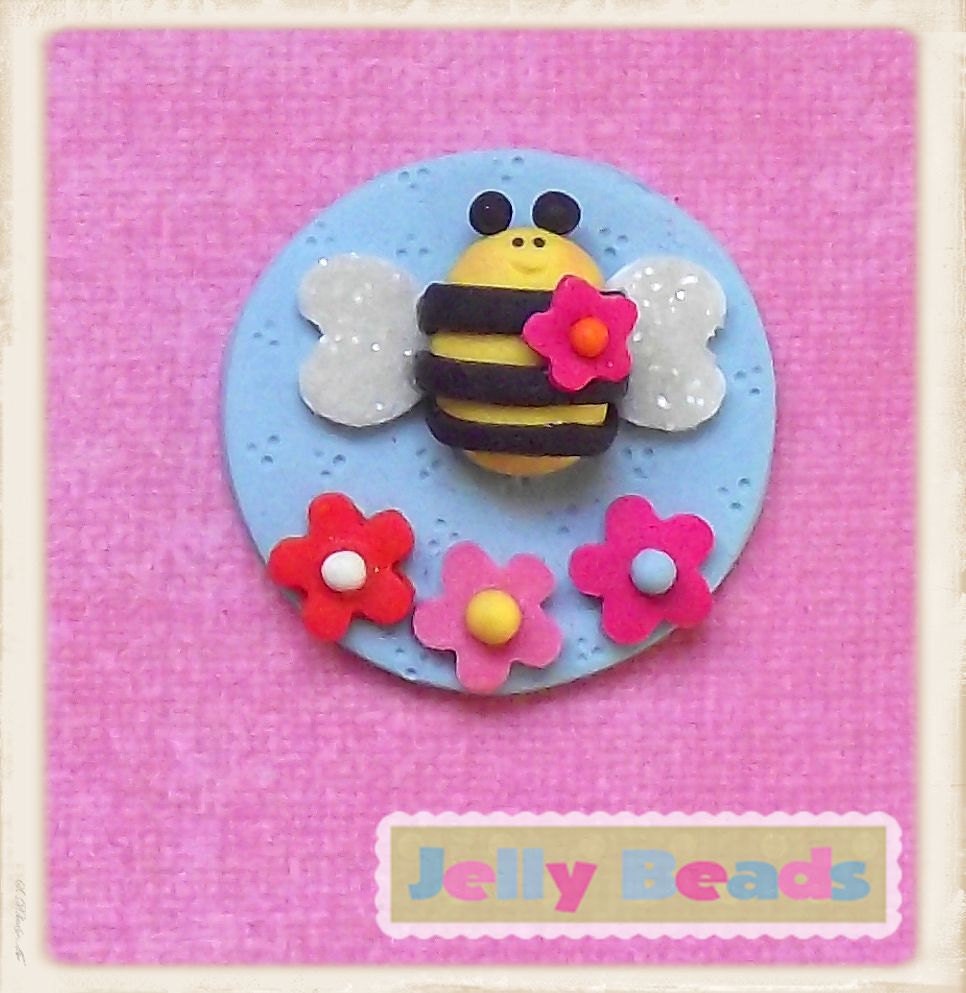 Bee Happy Too bow center/embellishment