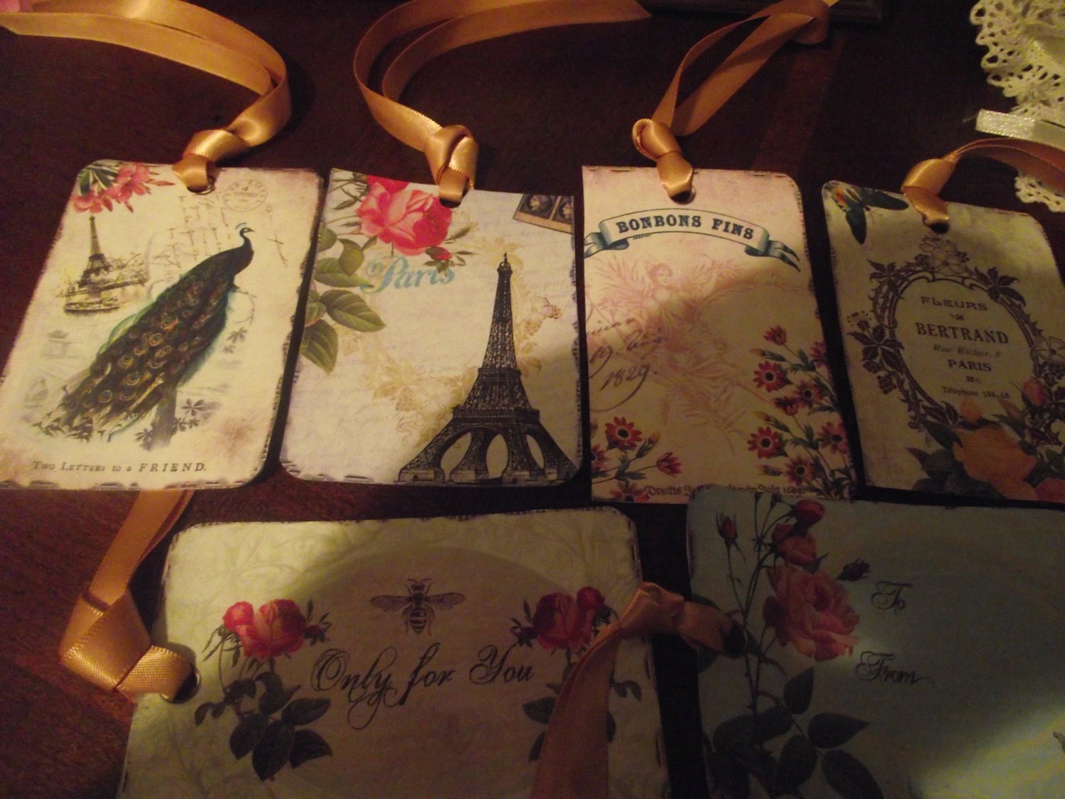 0053   Gift  Tags  Unique  Various  Designs  and  French  Words With  Gold  Ribbon