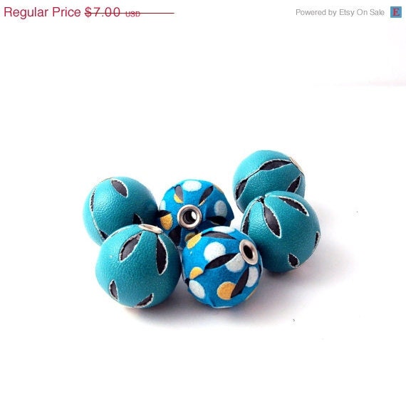 50% OFF Basketball Wives, 16mm Blue Faux Leather Beads, 6 pieces