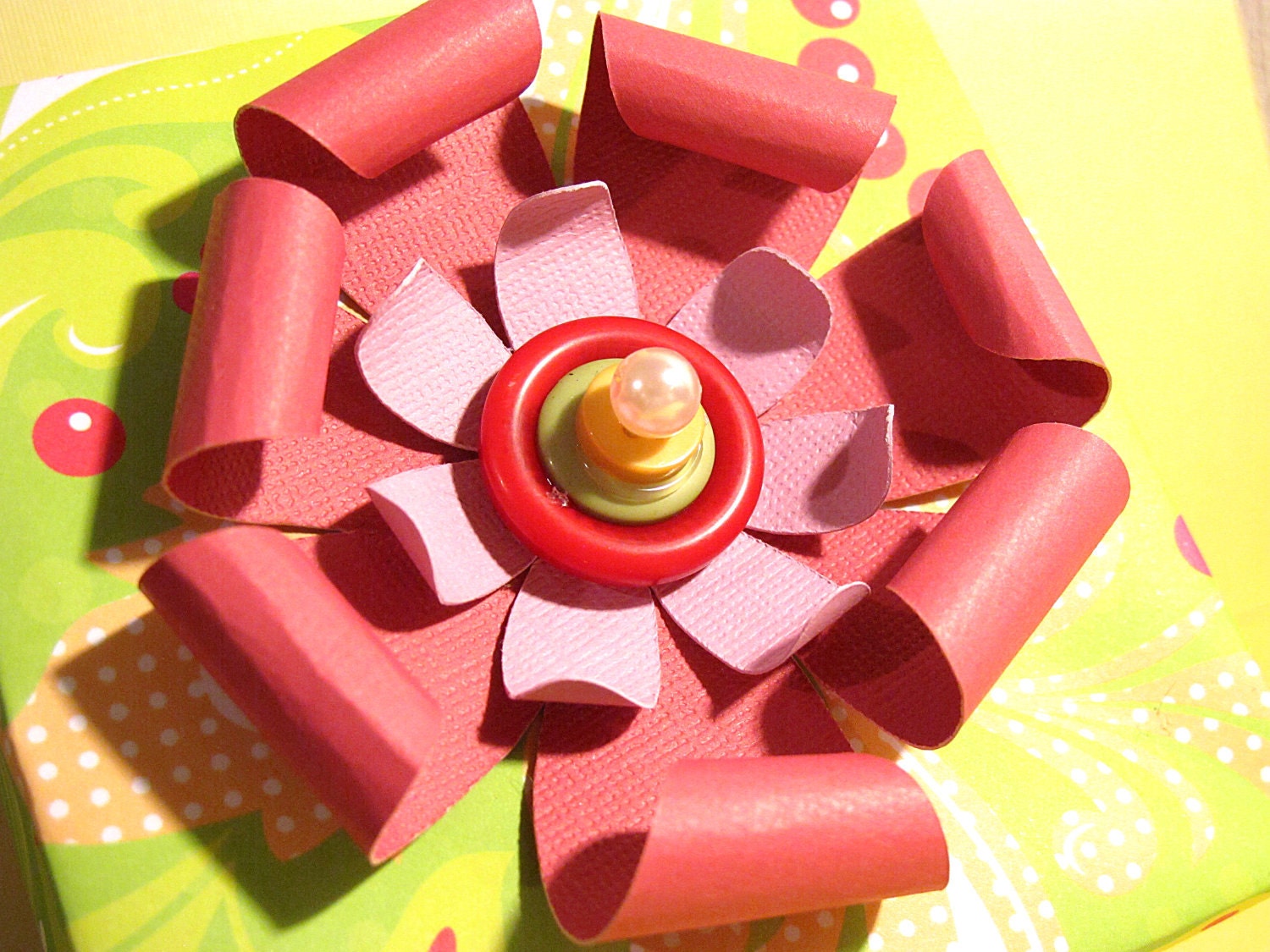 Bright and Floral Origami - Decor Box for Presents