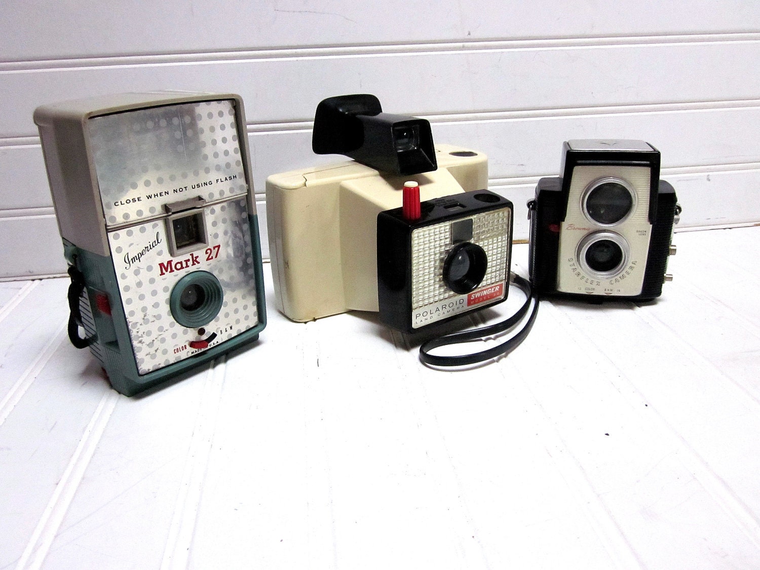 Vintage Camera Collection Polaroid The Swinger Imperial Mark 27 Kodak Brownie Starflex Lot of 3 Cameras - GoodBonesVintageCo Vintage Camera Collection Polaroid The Swinger Imperial Mark 27 Kodak Brownie Starflex Lot of 3 Cameras - GoodBonesVintageCo