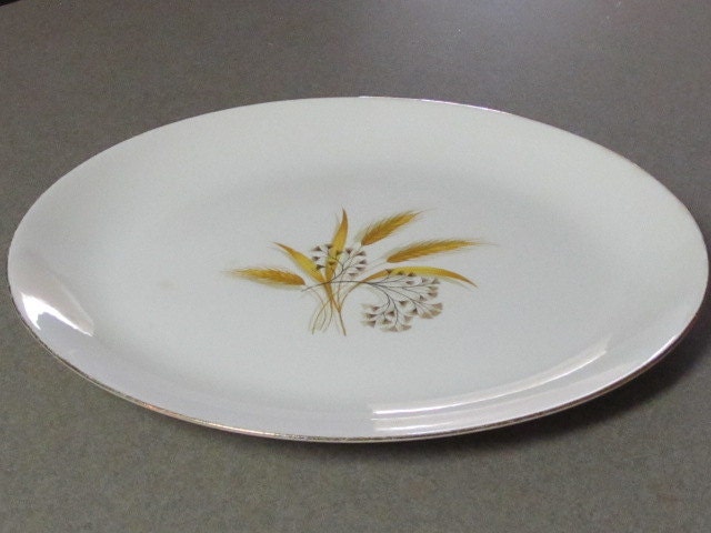 Homer Laughlin  Platter 1960
