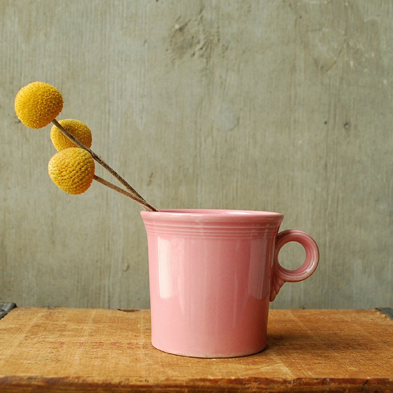 Vintage Sherbert Fiesta Mug - Rose Pink - Homer Laughlin, USA Art Deco