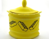 Lego (R) Kitchen Canister Triangular Bright Sunshine yellow