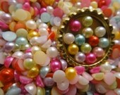 100 PieCeS... MuLTiCoLoR PeaRL FLaTBaCK Acrylic Cabochons... 6 mM...UsA SHiPPiNg