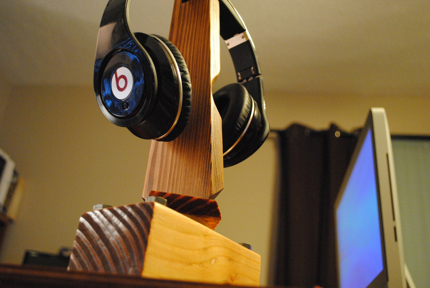 Hand-crafted Nautical Wooden Headphone Stand