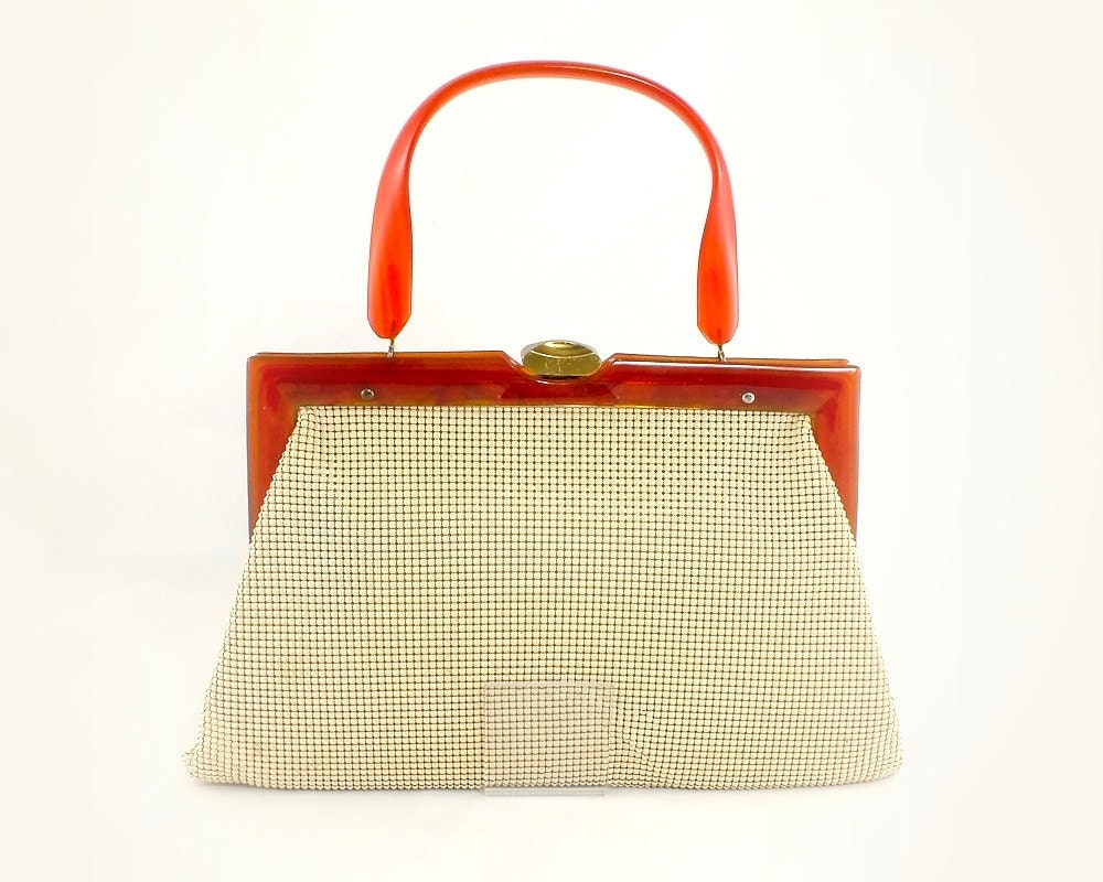 1950s Vintage Whiting & Davis Cream Mesh Handbag