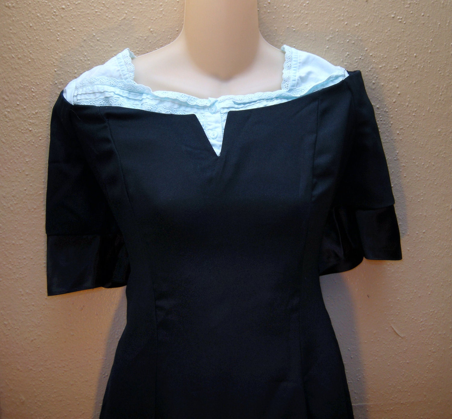 Arwen - Navy Medieval Gown