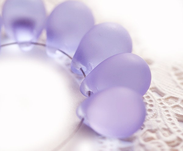 Light violet large drops czech glass teardrop Briolettes, lavender matte beads - 10x14mm - 8Pc - 0185