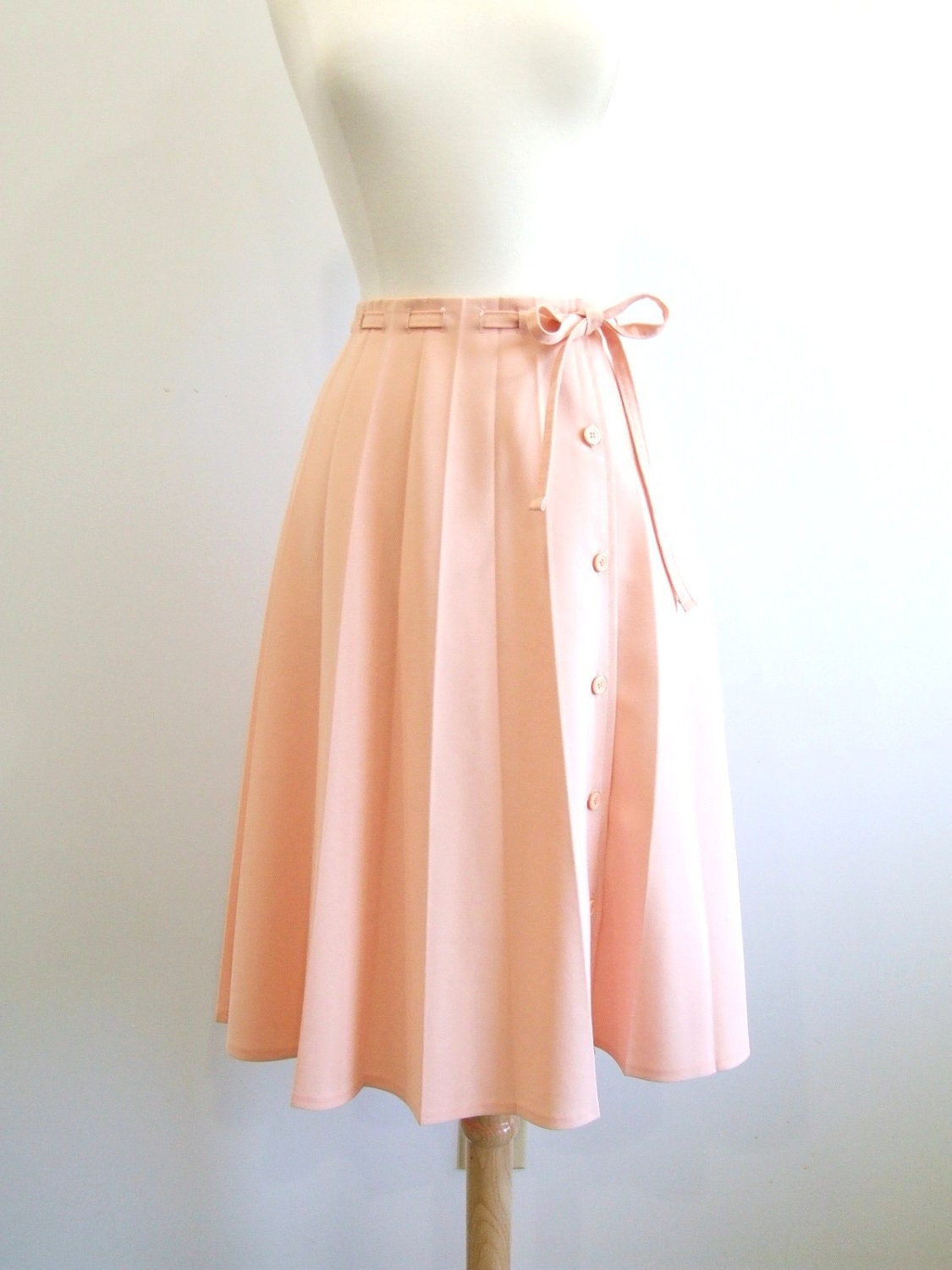 Vintage Pleated Skirt Pastel Peach Skirt - M