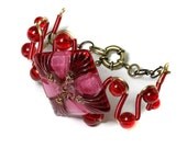 Bracelet - Czech Glass red and pink  GLITTER SQUARE