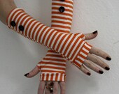 Very soft black and orange striped fingerless gloves mittens with dark purple vintage buttons - gothic victorian