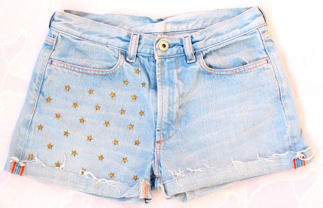 High Waisted denim jeans SHORTS RIPPED and Star mirco STUDDED Size Small Vintage