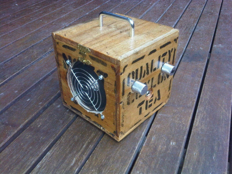 Tea Chest Guitar Amplifier 9 Volt