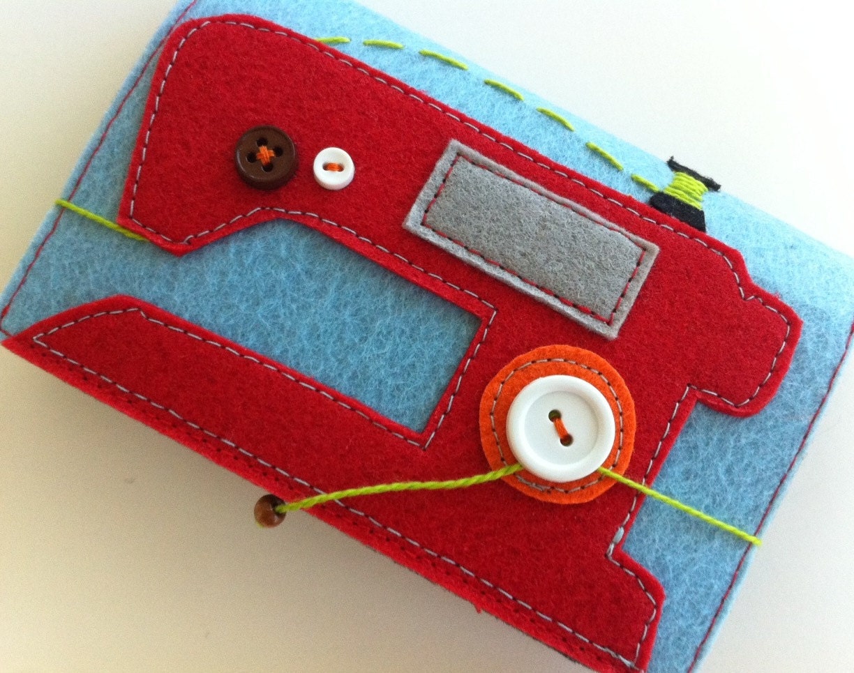 The original sewing machine Needle case (Blue/Red)