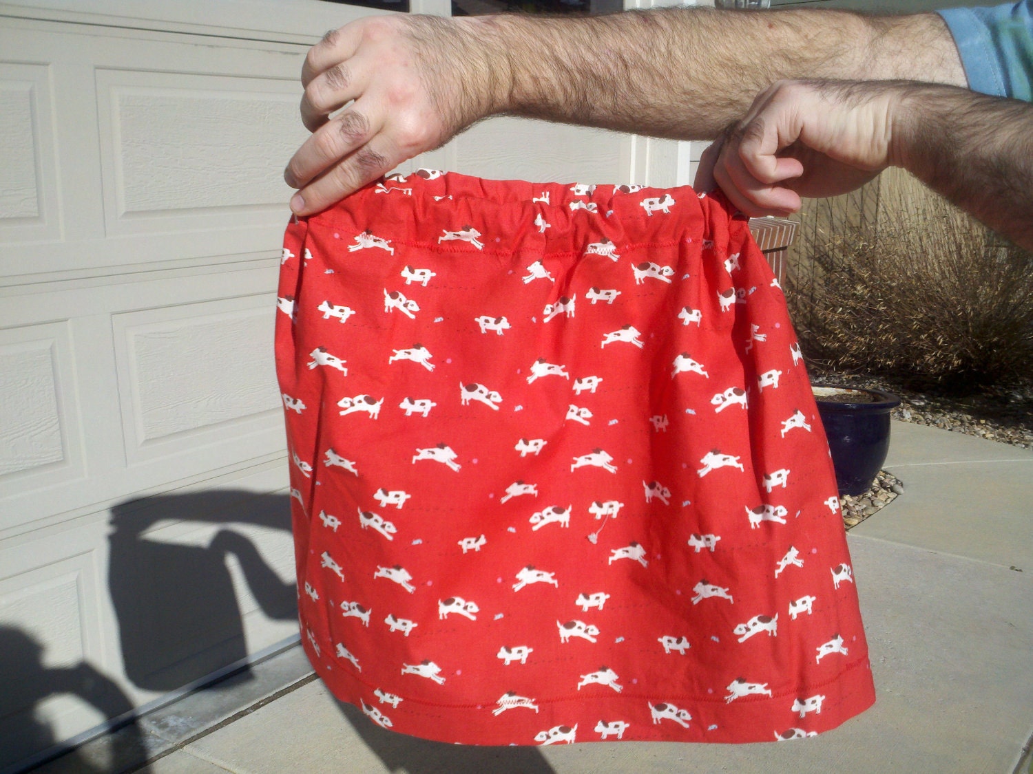 SALE Girl's skirt Cherry Red Puppy Dog Tails Aneela Hoey for Moda size 7/8
