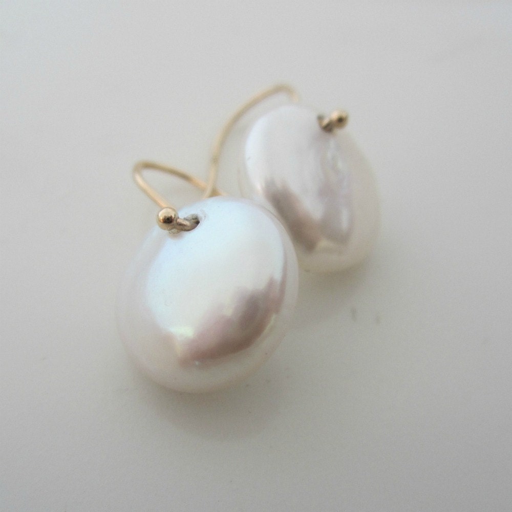 14K Coin  Pearl Earrings White  Drops Gold  Wires - sheriberyl