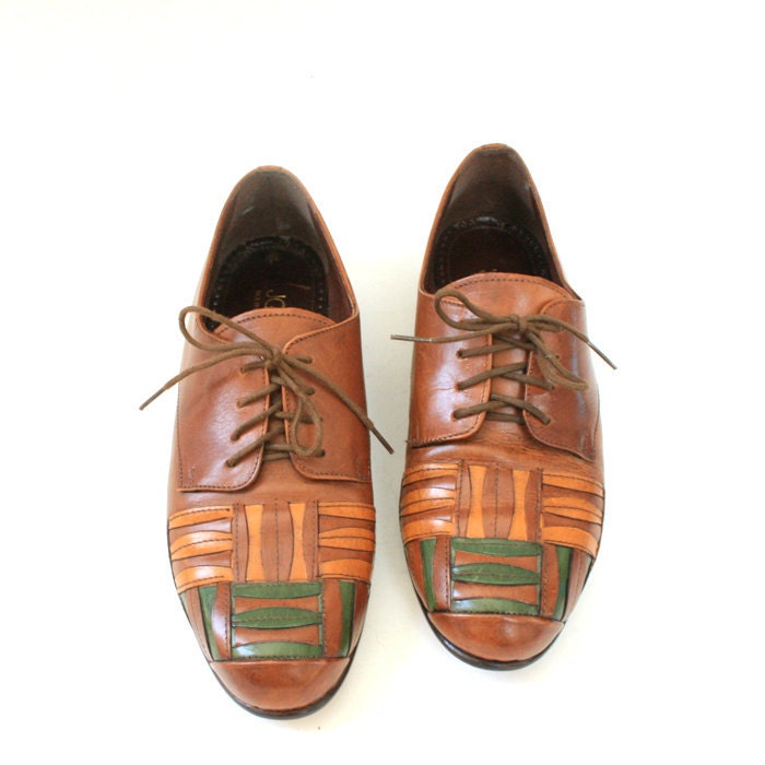 size 8.5 Italian leather oxfords