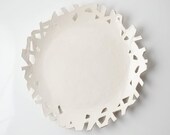 Medium White Cutaway Plate