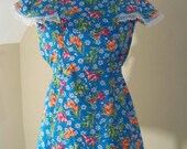 Feminine Floral 60s Top