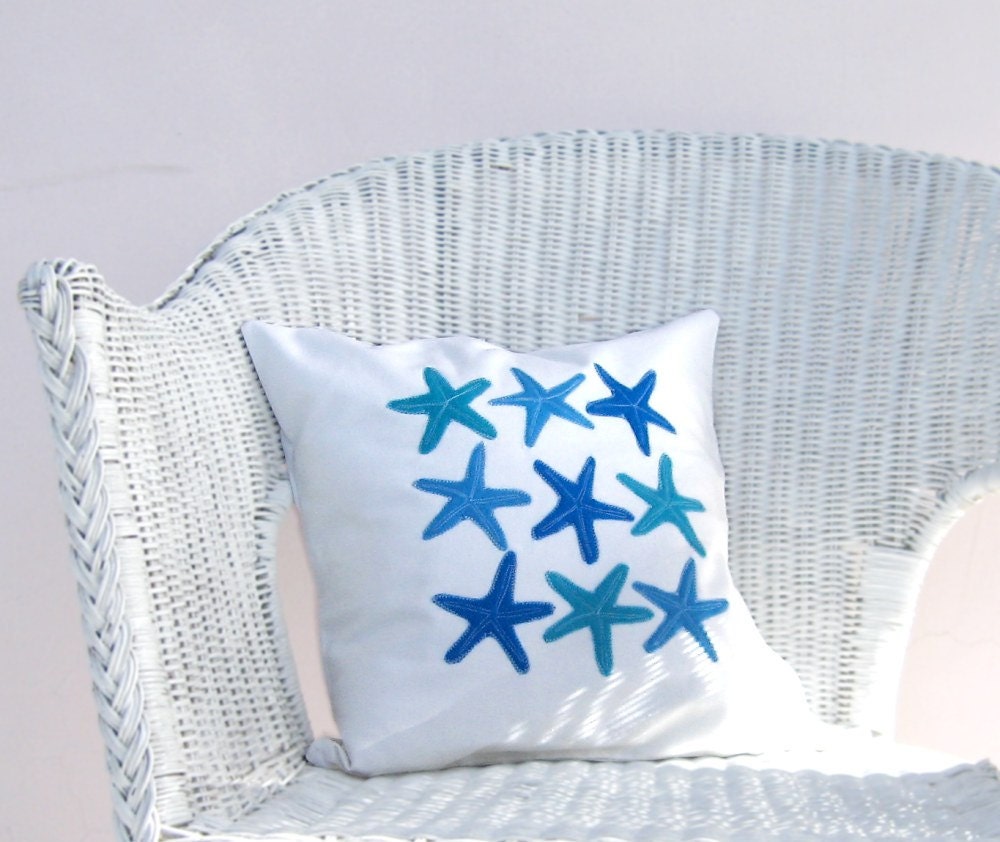 Beach decor pillow: starfish in ocean blue and turquoise, on white organic cotton nautical pillow cushion cover, beach cottage decor - EarthLab