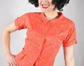 Vintage 1950s Blouse // Bright Orange and Pink Crisp Cotton Blouse - FabGabs