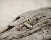 Diamond and Peridot 8 Gauge Two-Sided Reversible Plugs