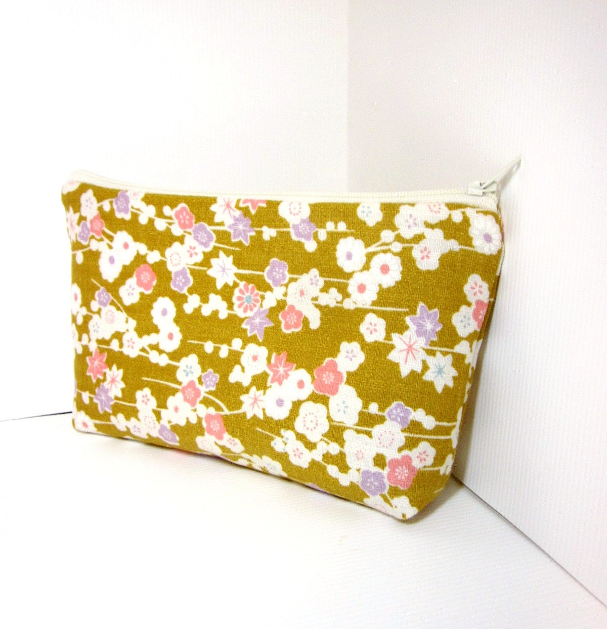Medium Zipper Pouch  Japanese Print in Pink and White on Gold